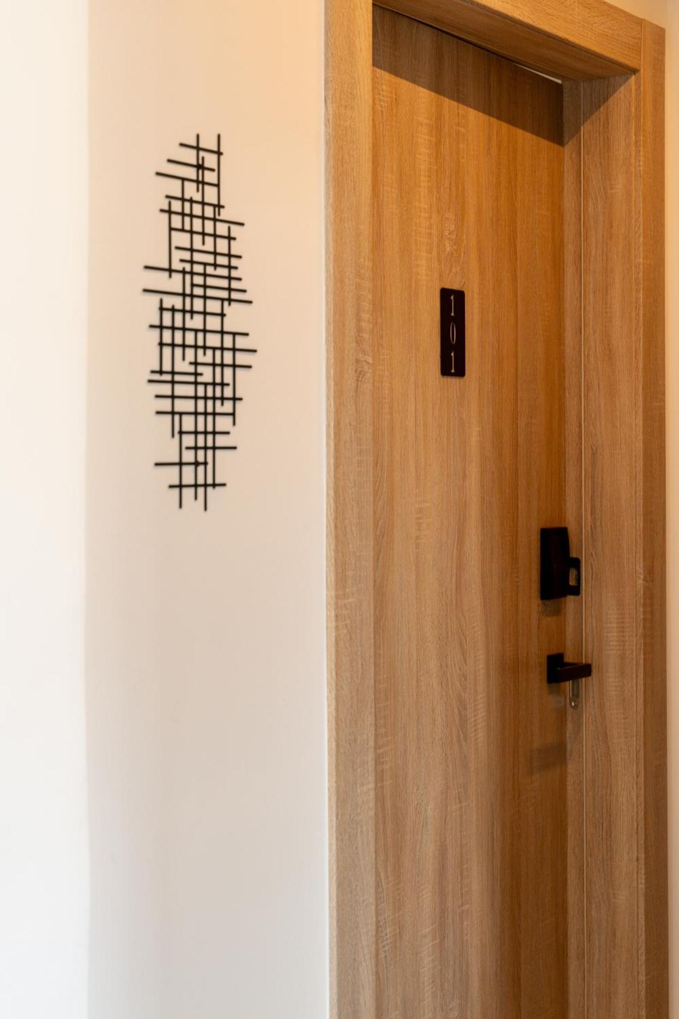 Incorsο - Smart Luxury Stay - Athens Airport - 24Hr Passcode Check In Μαρκόπουλο Εξωτερικό φωτογραφία